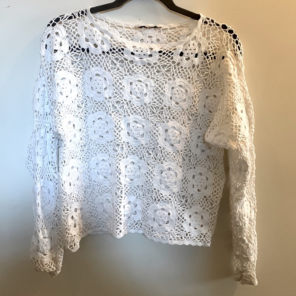 Crochet top in white
